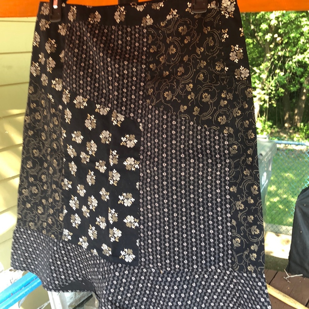 ANN TAYLOR Loft skirt💕